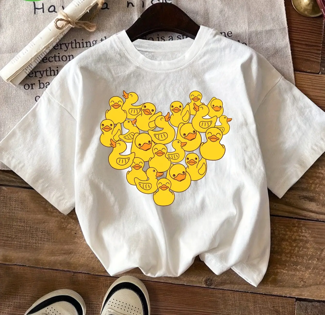 Summer Duck Clothing - 여성 캐주얼 반팔 크루넥 티셔츠 귀여운