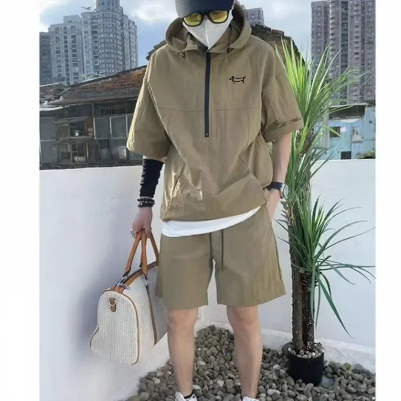 남성용 후드 지퍼가 달린 골프 반팔 탑 + 반바지 투피 - Yours Clothing Summer Jackets 리뷰 및 가격